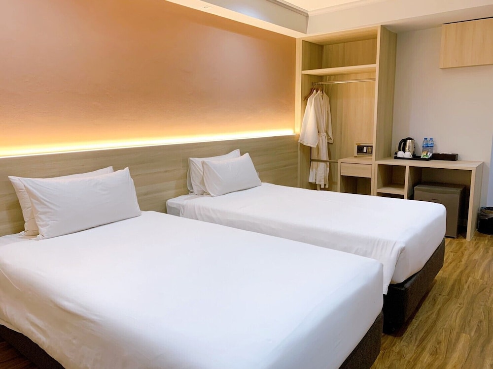 Miloft Sathorn Hotel 11/49