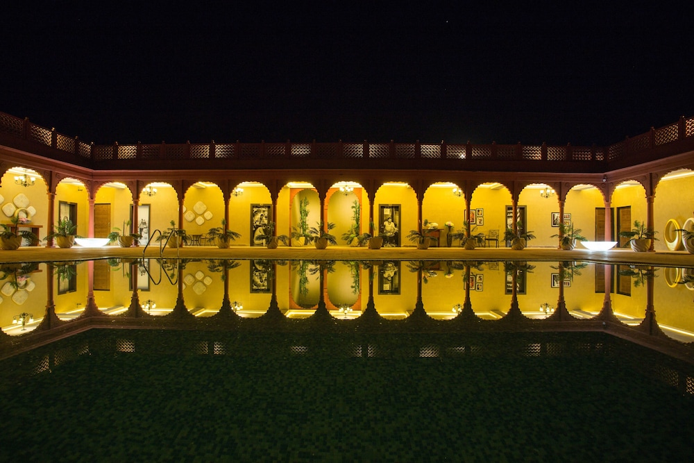 VESTA BIKANER PALACE 26/50
