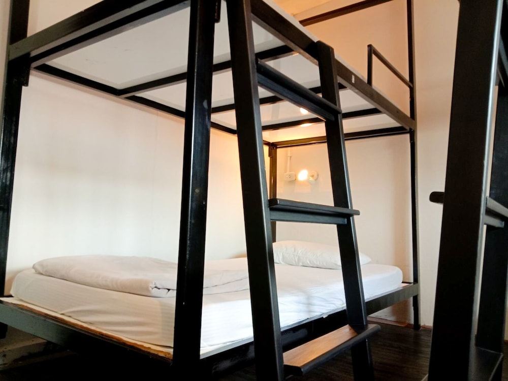 3howw Hostel Khaosan 24/46