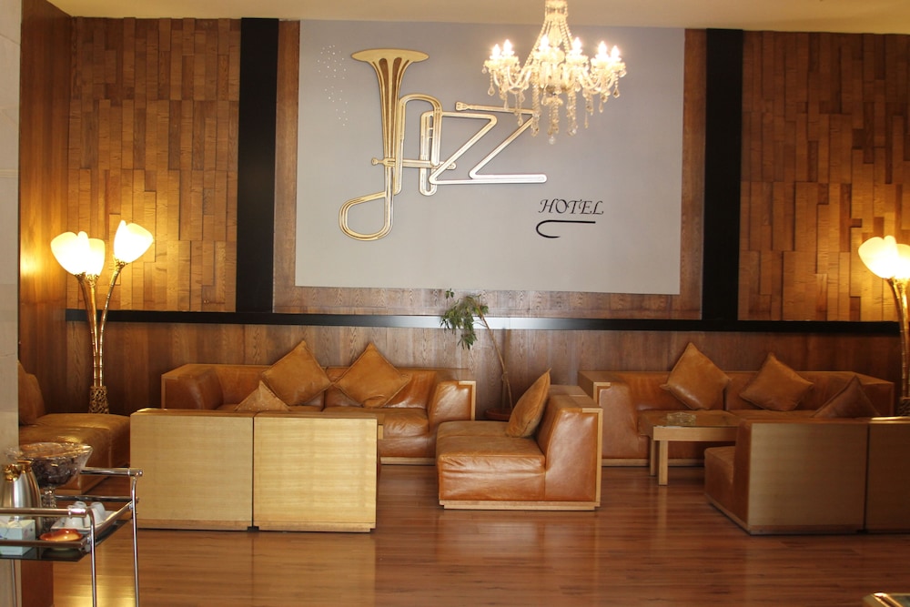 Le Jazz Hotel 45/60