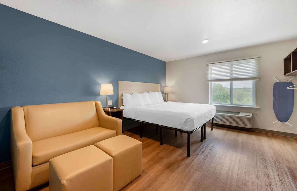 Extended Stay America Suites - St Paul - Woodbury 12/30