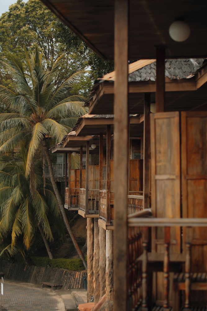 KTM Resort 30/50