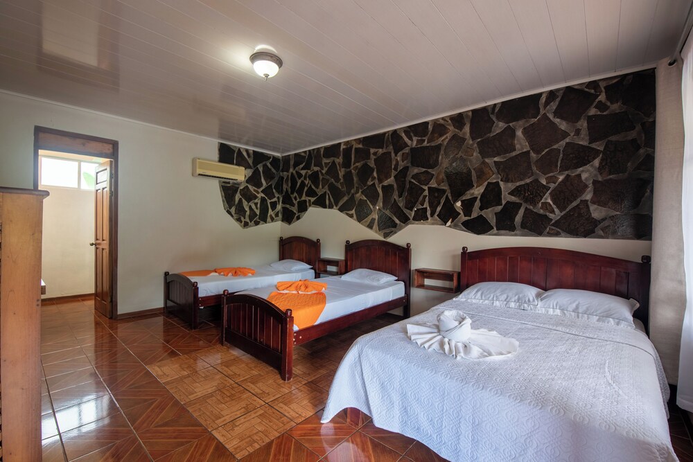 Hotel Sueño Dorado 8/72