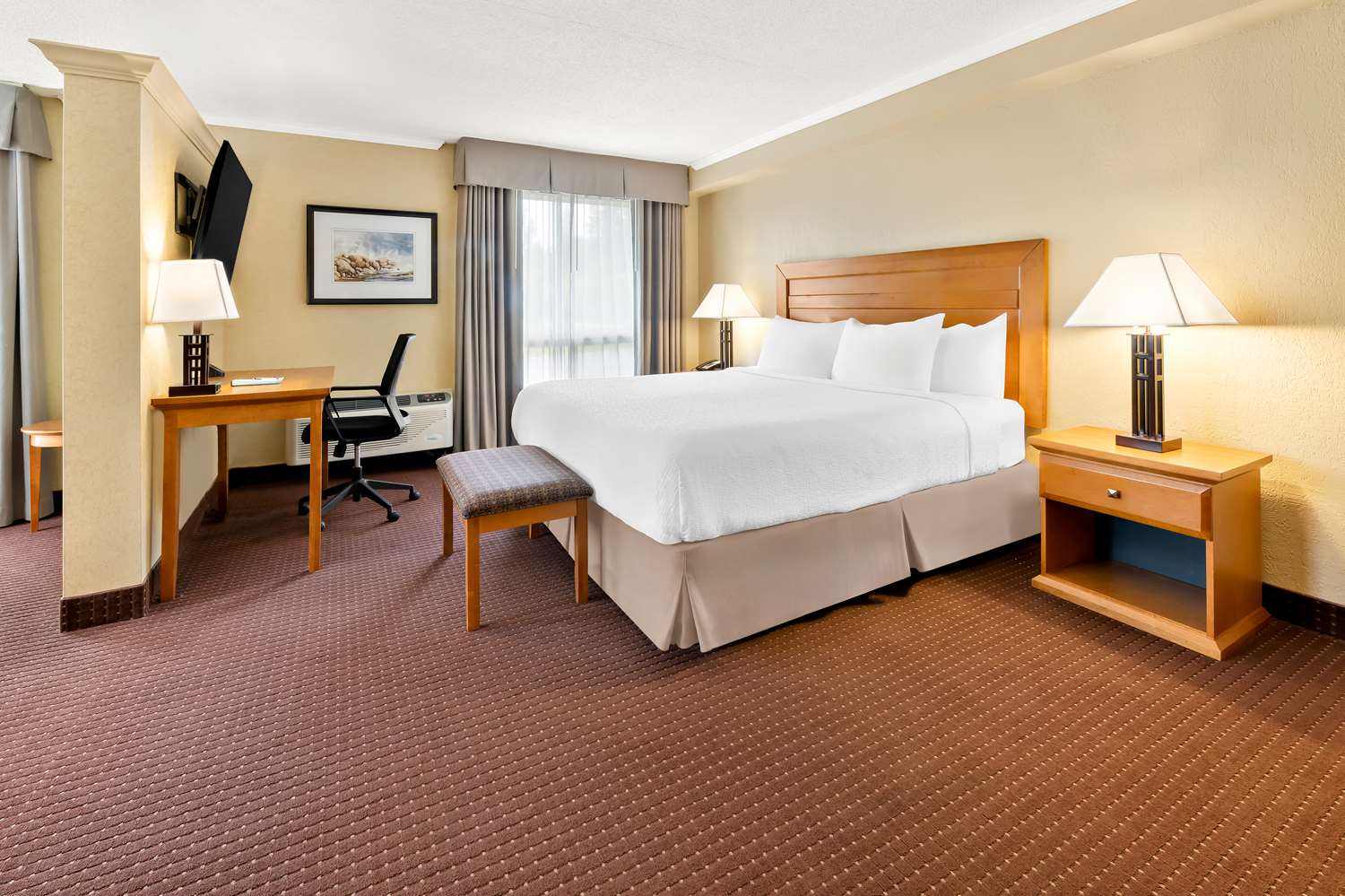 Best Western Plus Norwester Hotel and Conference Centre 5/35