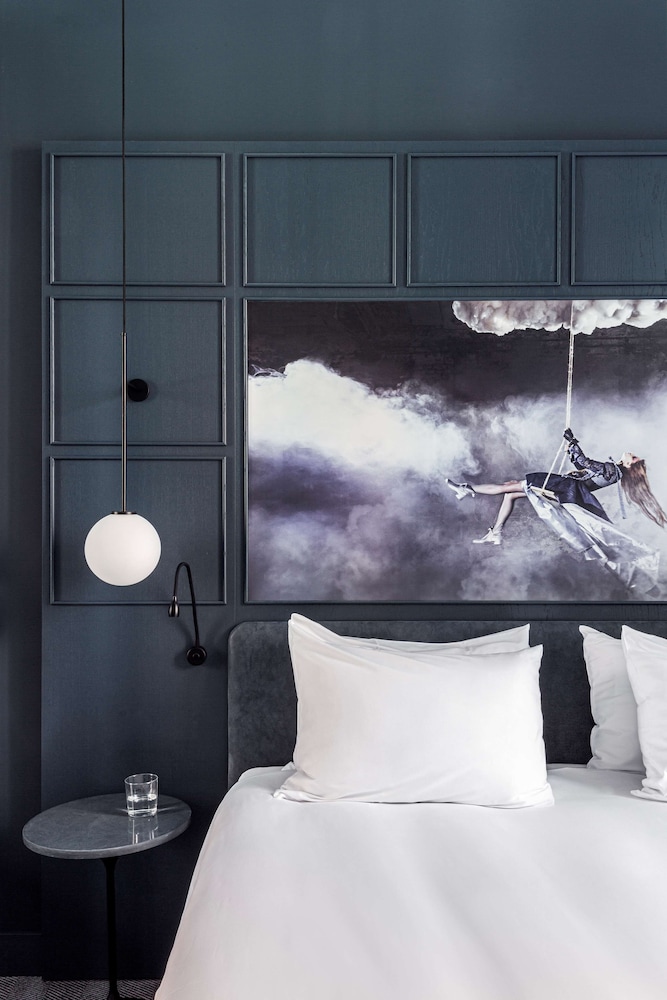 RADISSON BLU MADRID PRADO 47/74