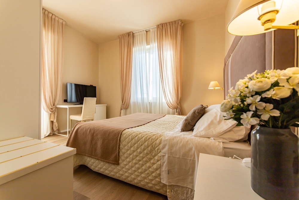 Hotel Rosa Dei Venti 15/32