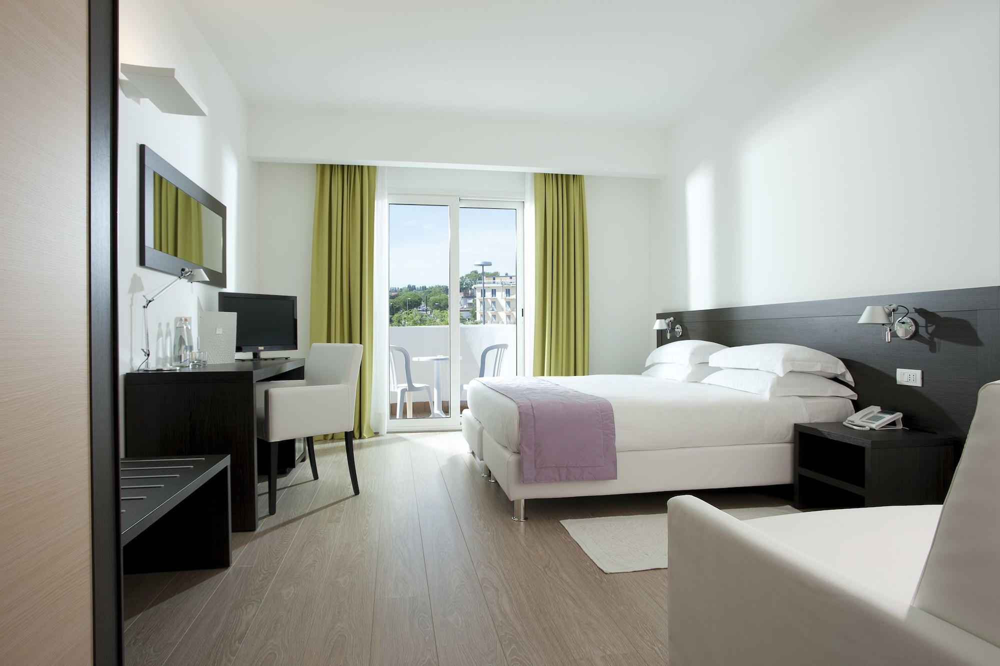 Comfort, Double Bed, Hotel Aurora 3/6