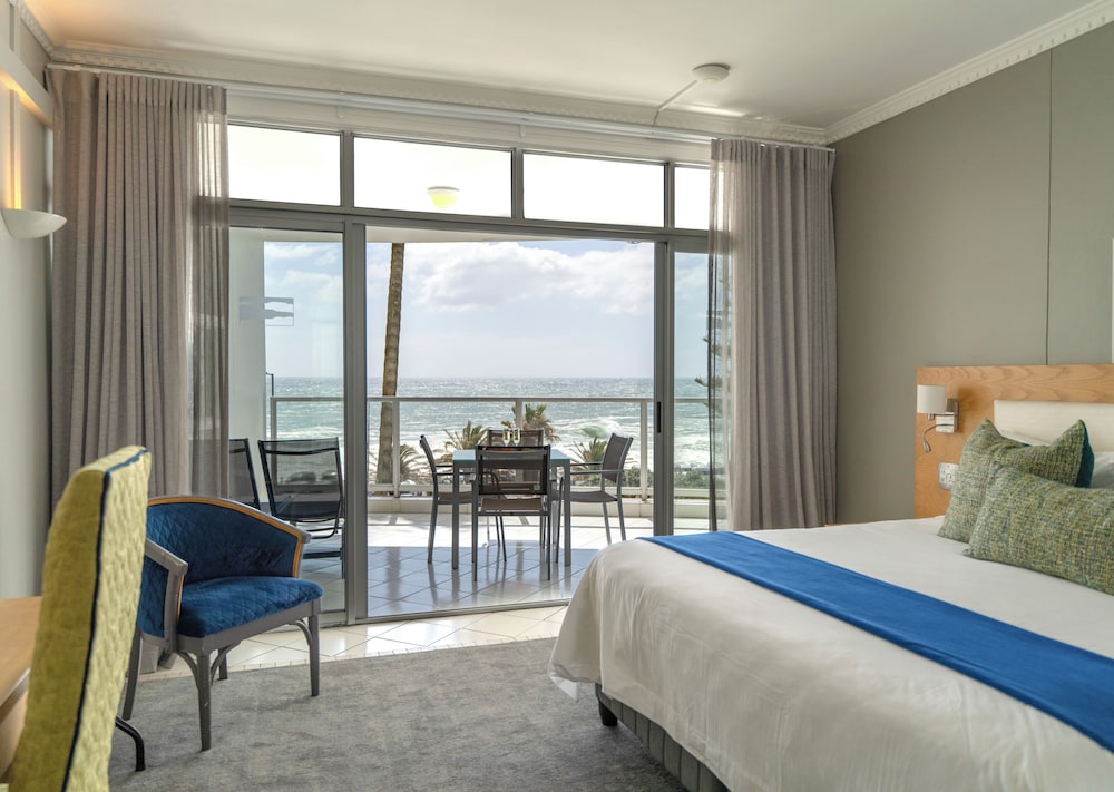 Peninsula All-Suite Hotel by Dream Resorts 16/49