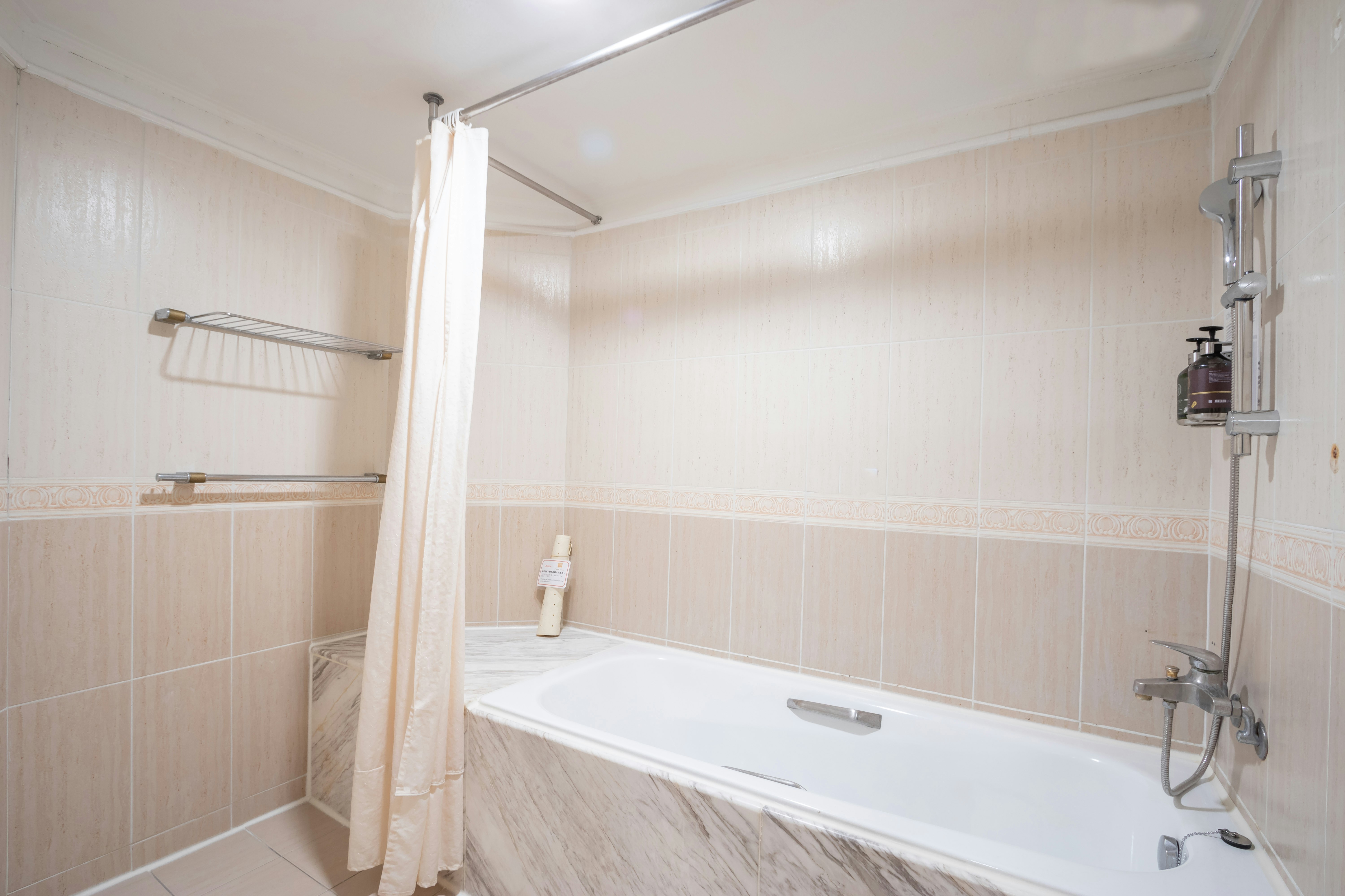 F Hotel Taichung Lichia Royal Garden 28/33