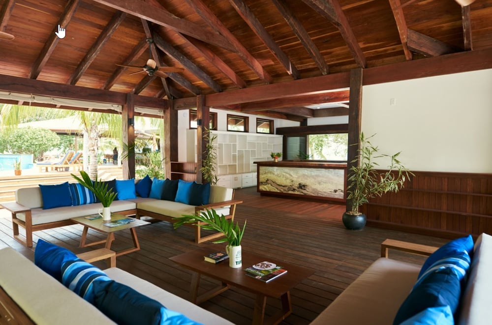 Hatchet Caye Resort 20/50