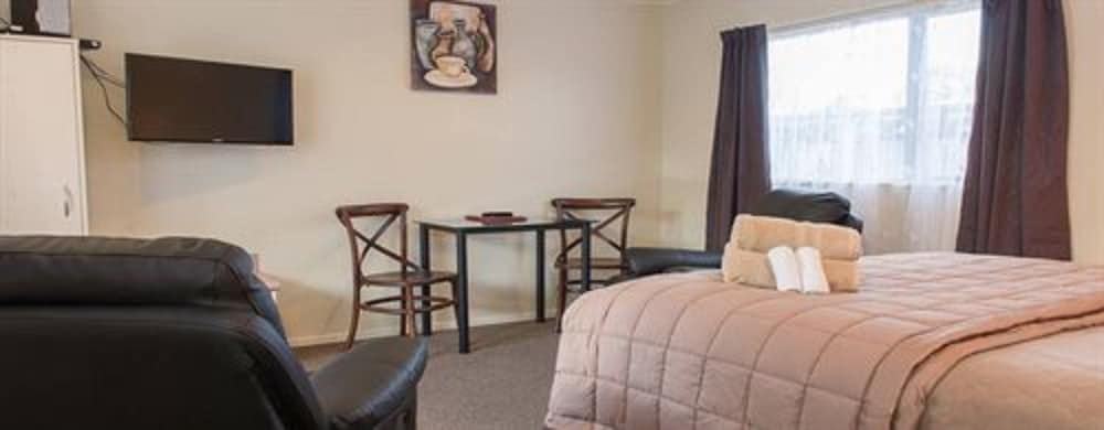 Hamilton Settlers Motor Lodge 19/37