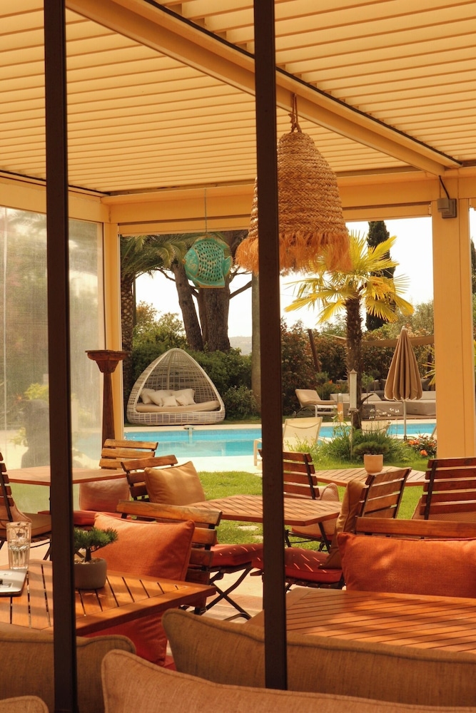 Hotel La Garbine 23/50