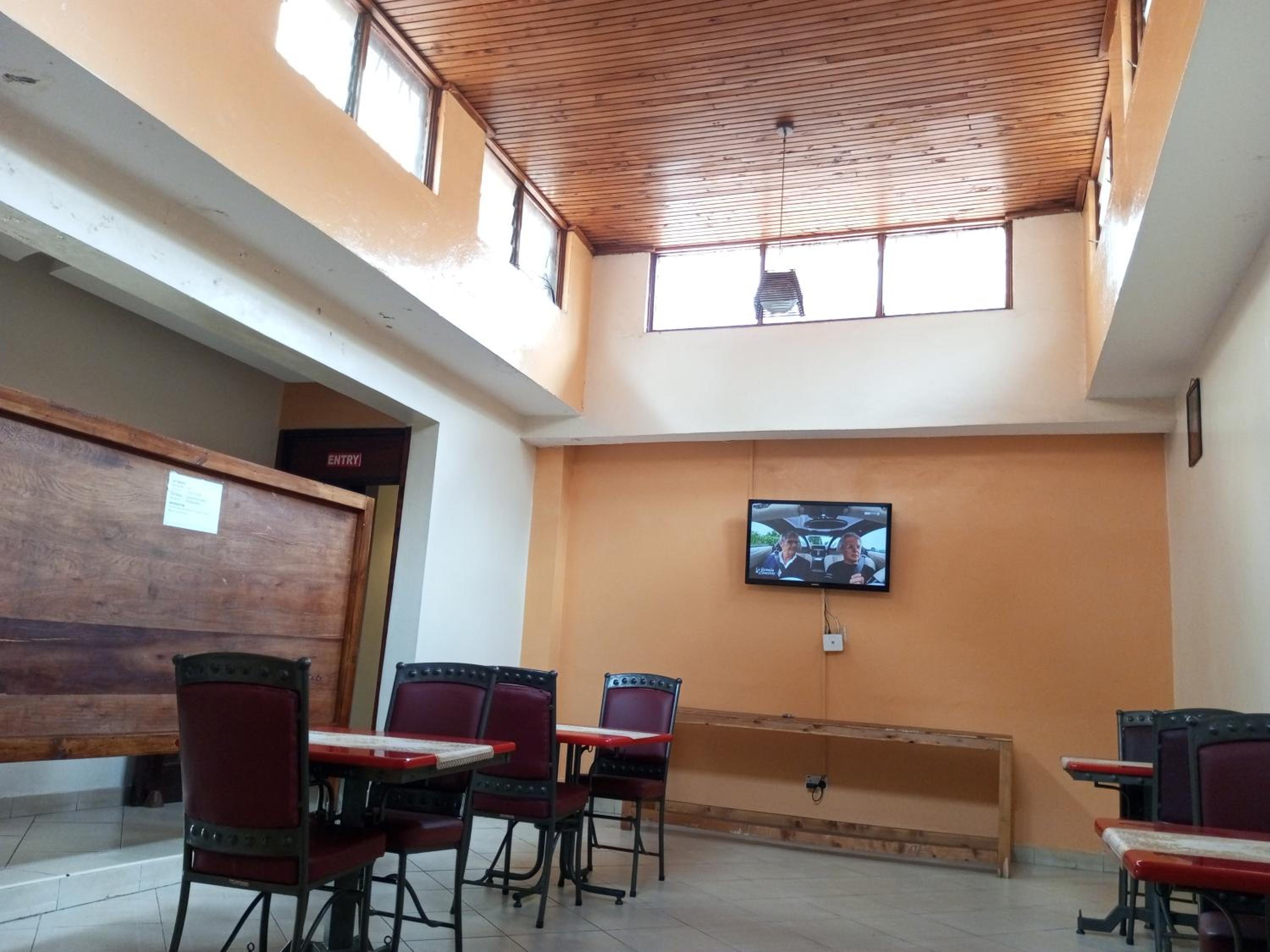 Fourth Parklands Guest House & Conference 23/36