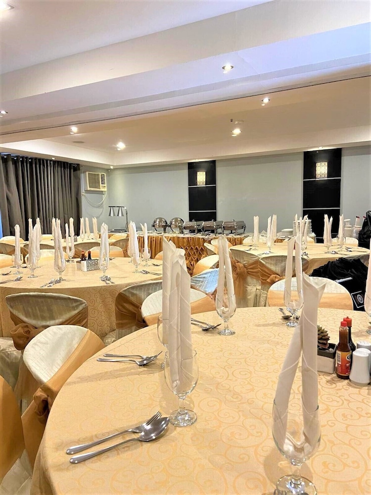 Copacabana Apartment Hotel 55/61
