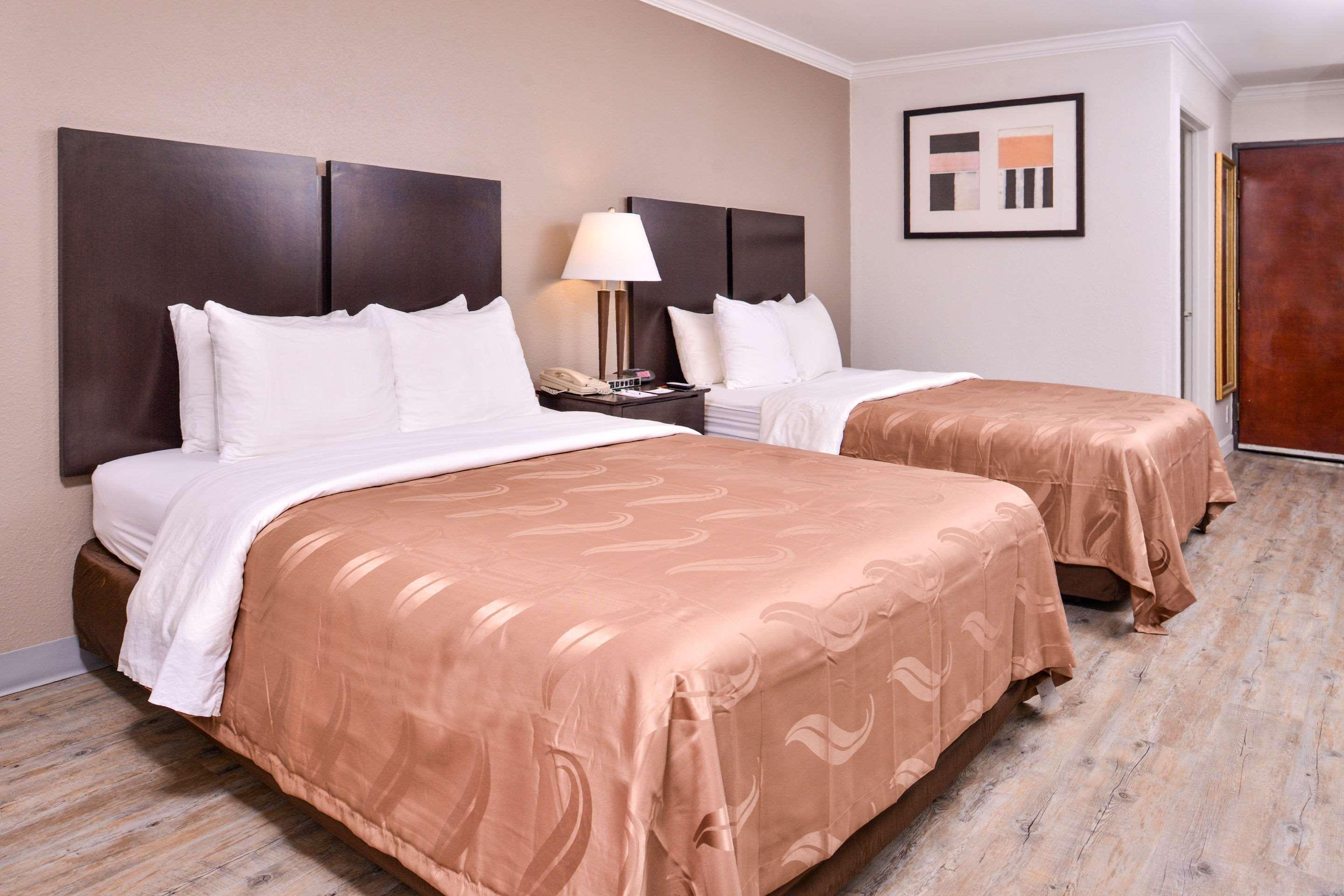 ROOM, 2 QUEEN BEDS