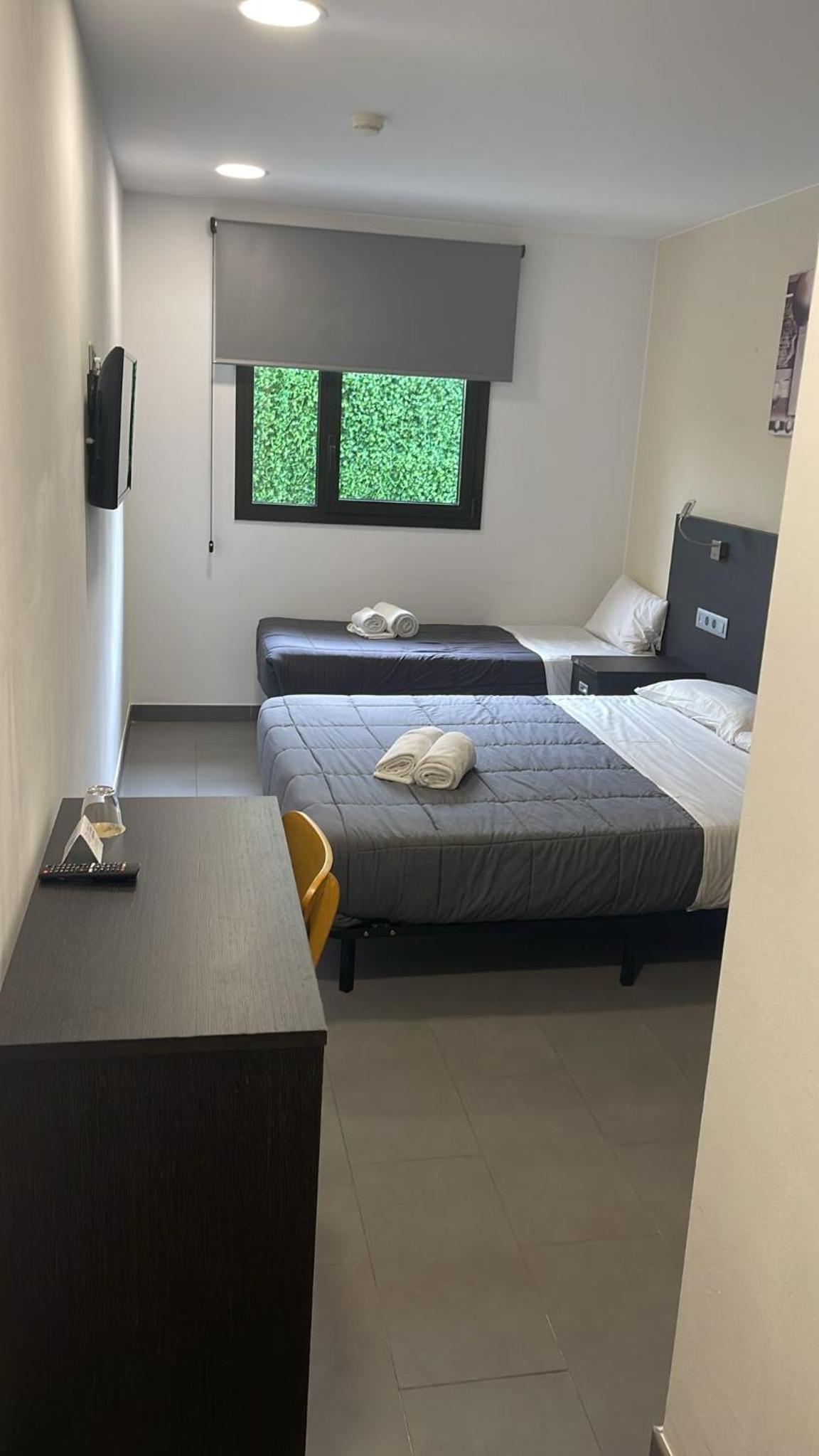 6 Bis HOTEL 22/58