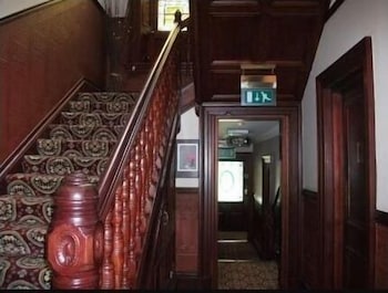 Lauriston Hotel 15/23