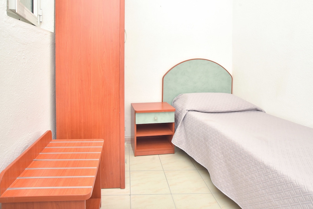 HOTEL VILLA TINA 17/56