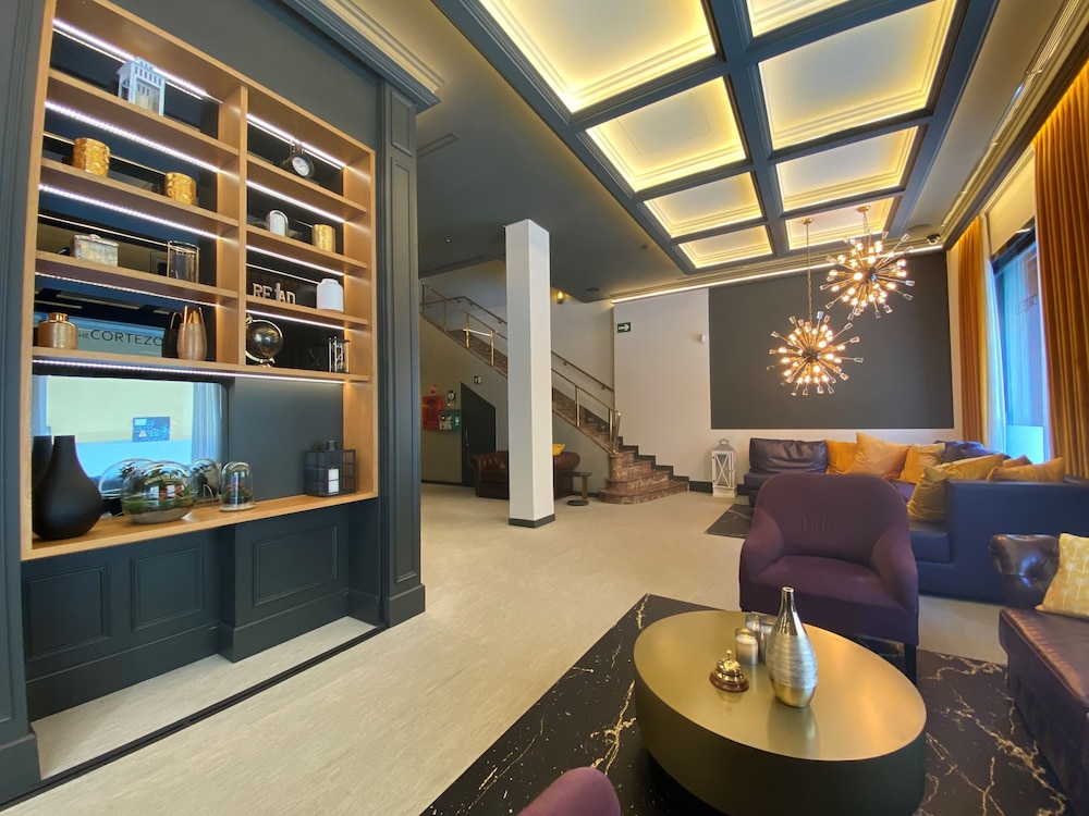 Hotel Cortezo 57/80