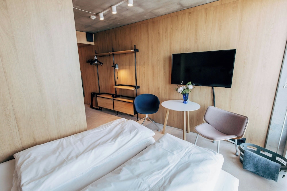 A Place To Hotel Esbjerg 24/60