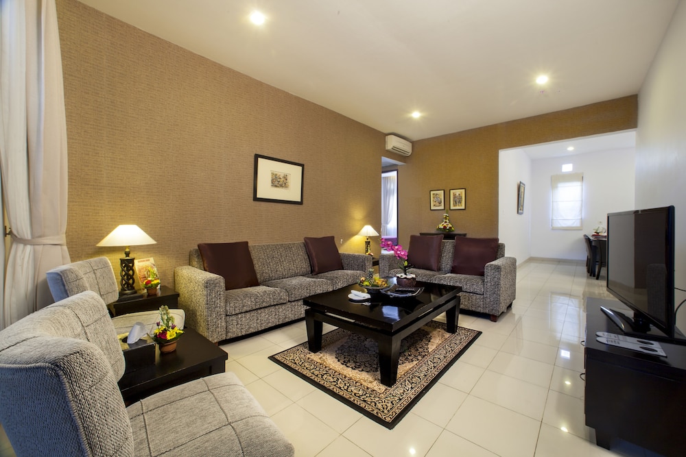 The Radiant Hotel Spa 32/50