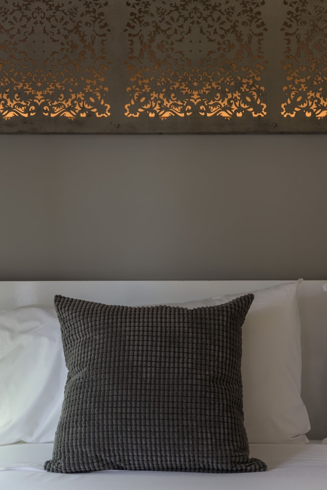 Hotel Arenales 40/40