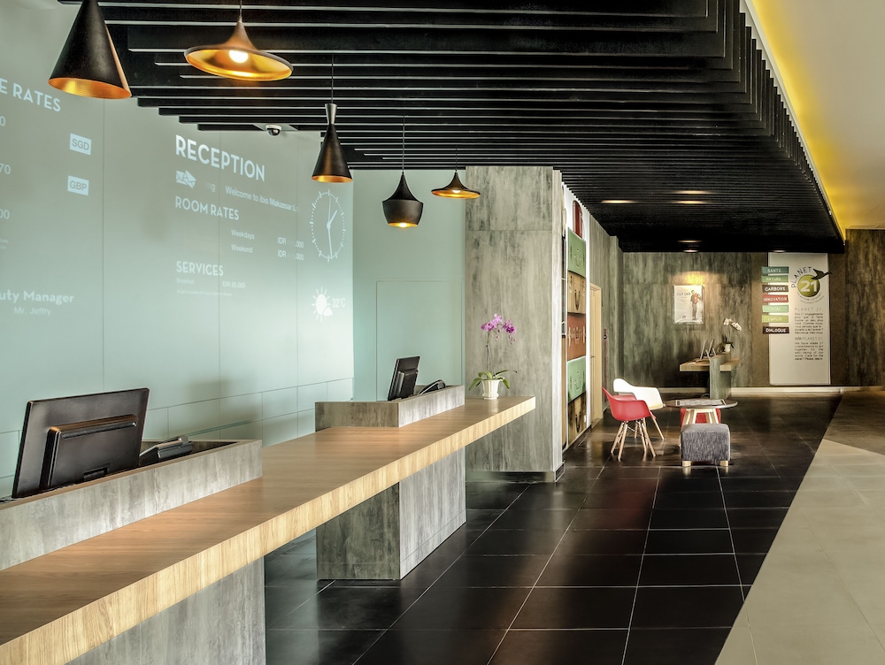 Ibis Makassar City Center 6/30