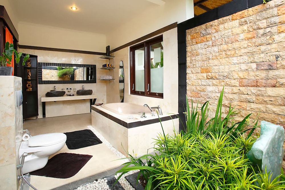 Villa L'orange Bali 7/50
