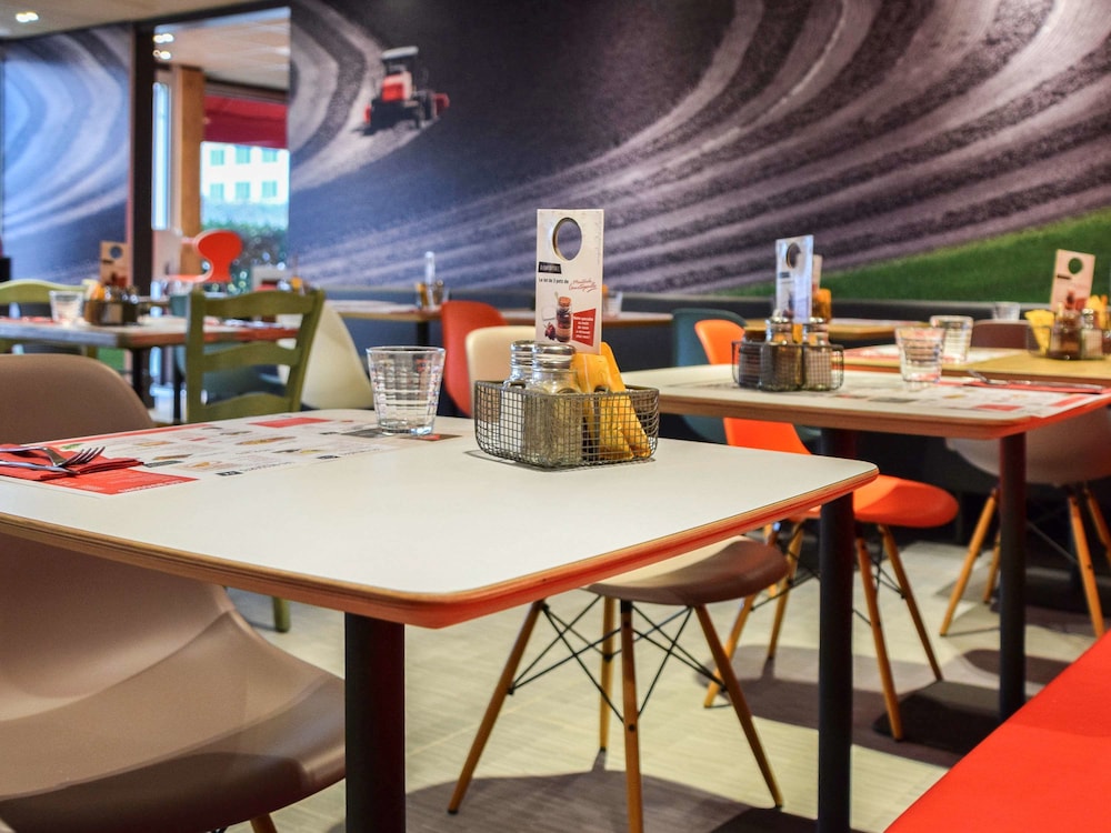 restaurant-cafeteria