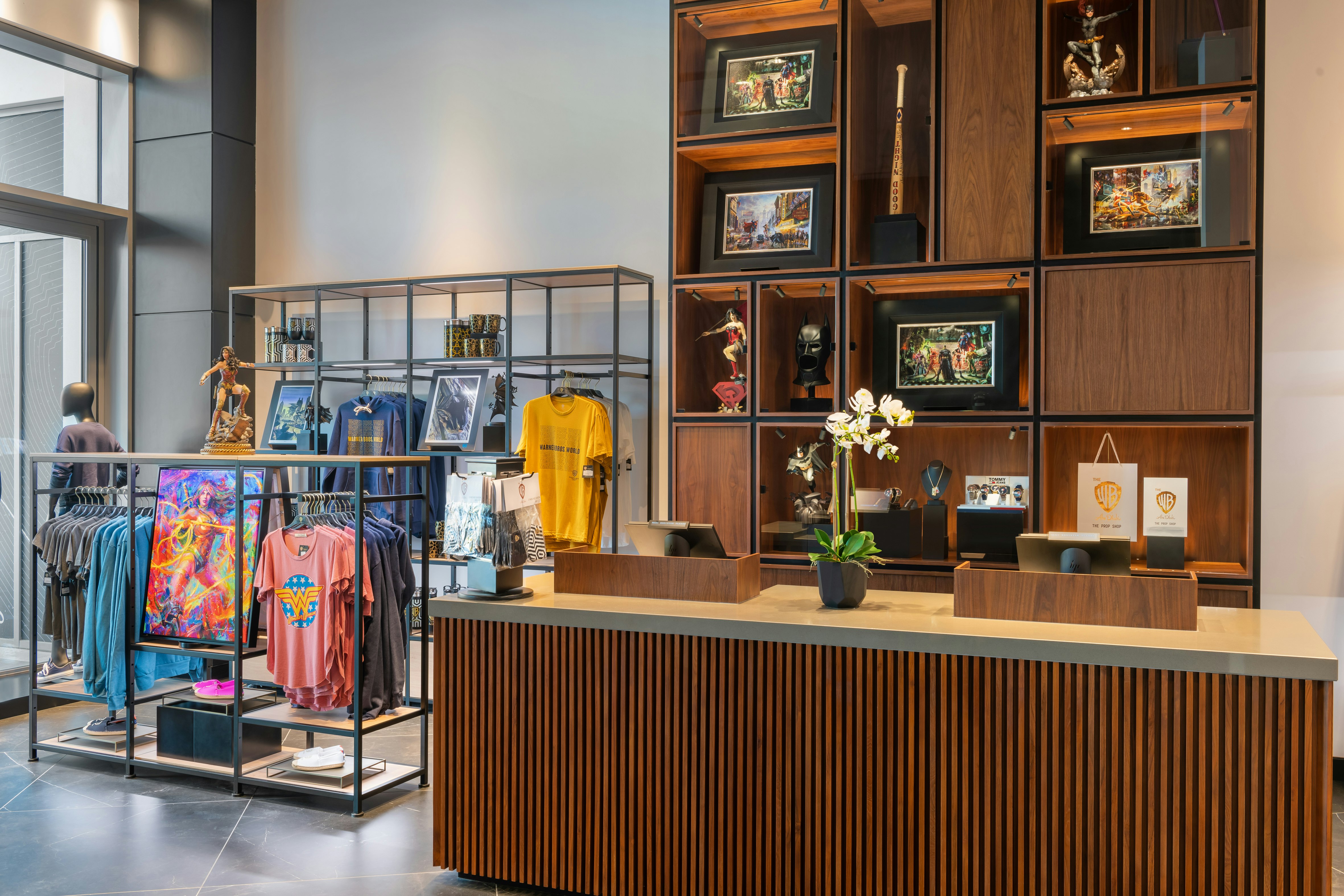The WB Abu Dhabi, Curio Collection by Hilton 14/50