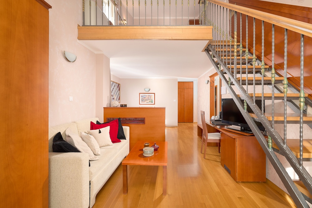 Villa Andrea 36/62