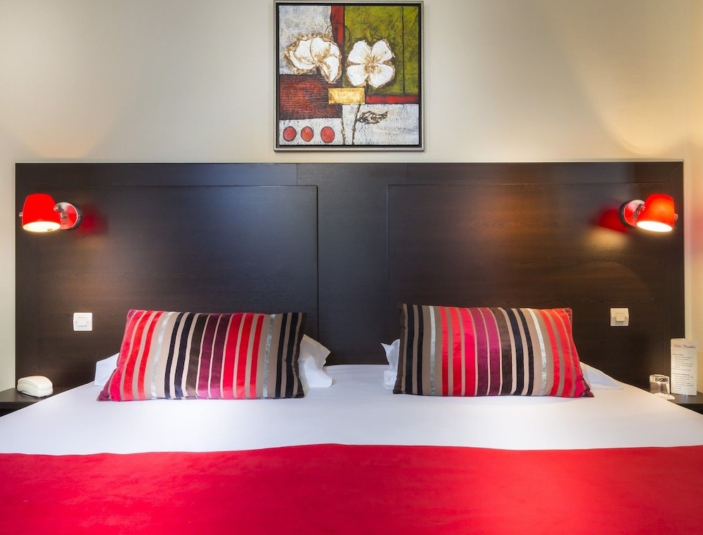Hotel Chatillon Montparnasse 32/57
