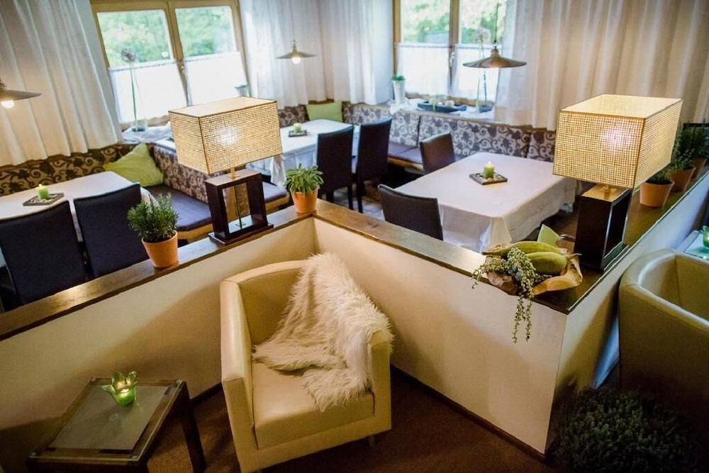 Landhotel Schütterbad 55/74