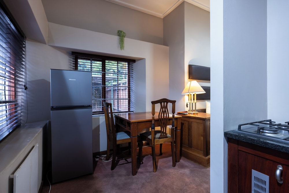 Bed And Breakfast In Waterkloof 32/50