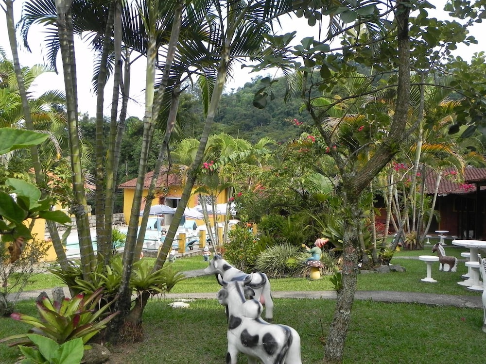 Hotel Fazendinha 47/57