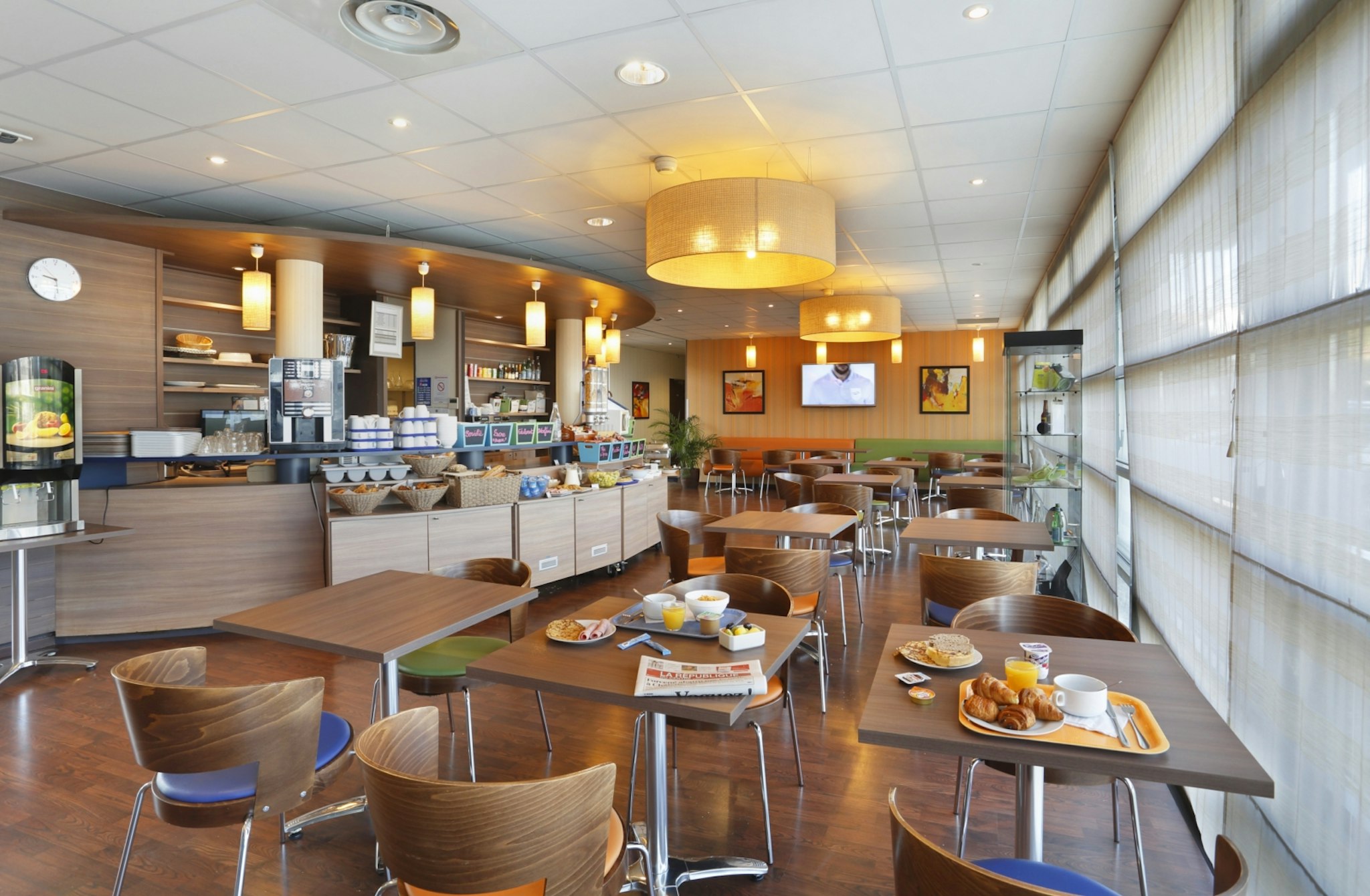Suite Home Saran Orleans 24/28