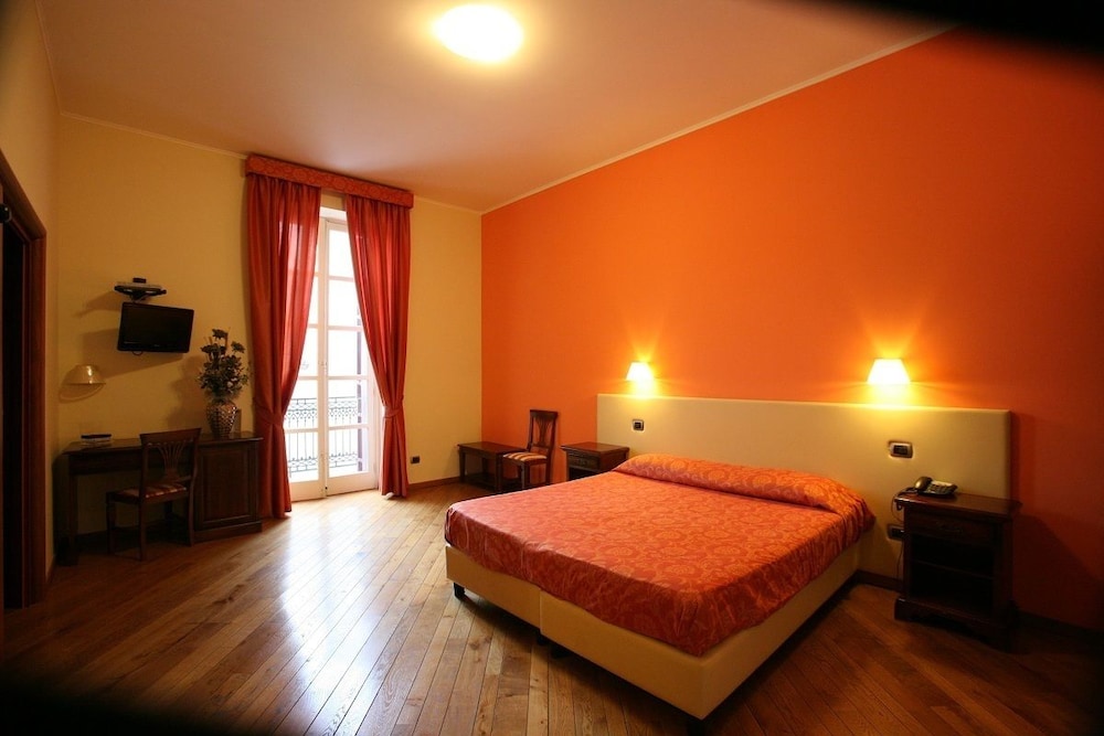 HOTEL MEDICI 9/41