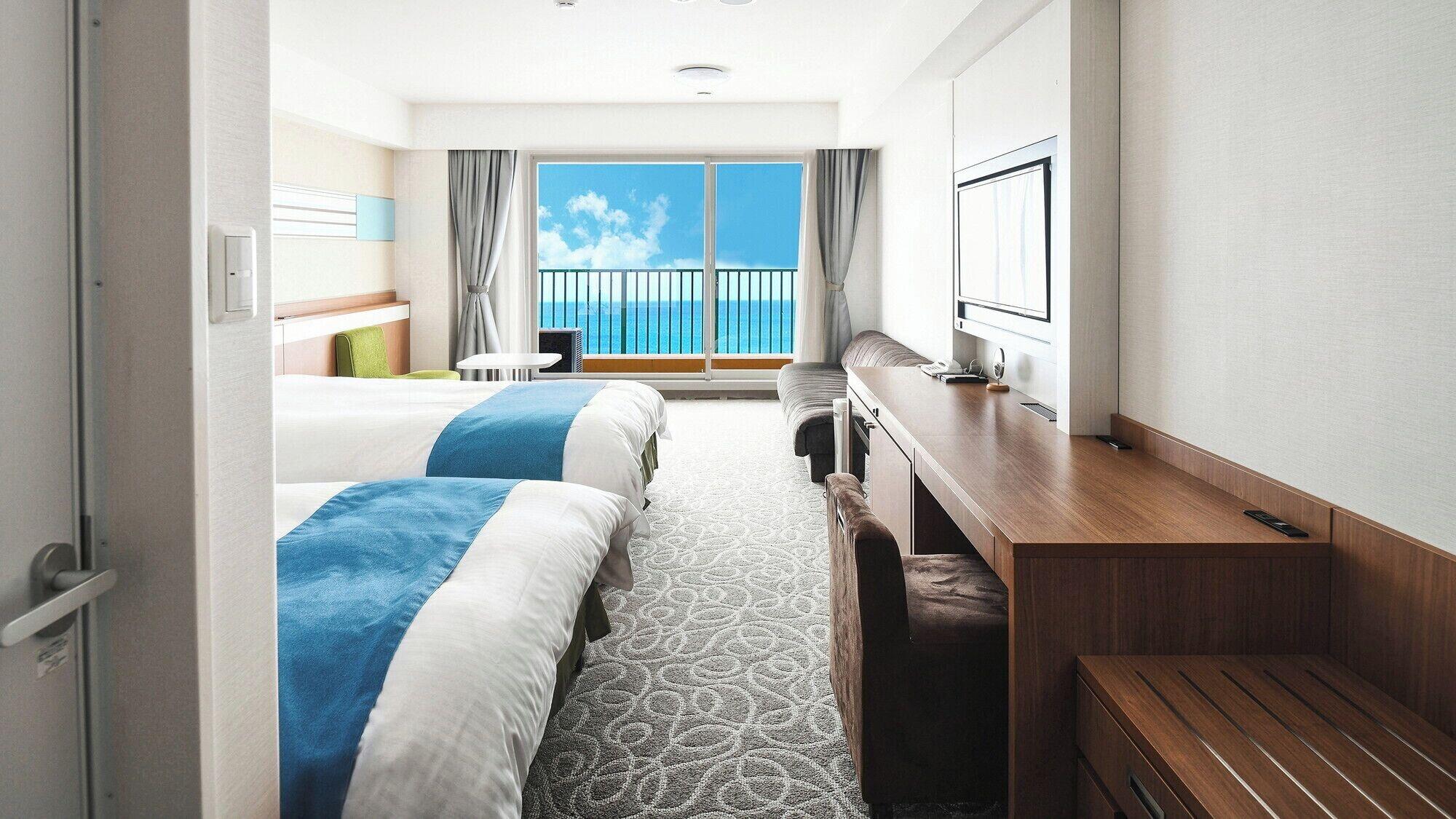 Deluxe, 2 Beds, Ocean Front, Annex