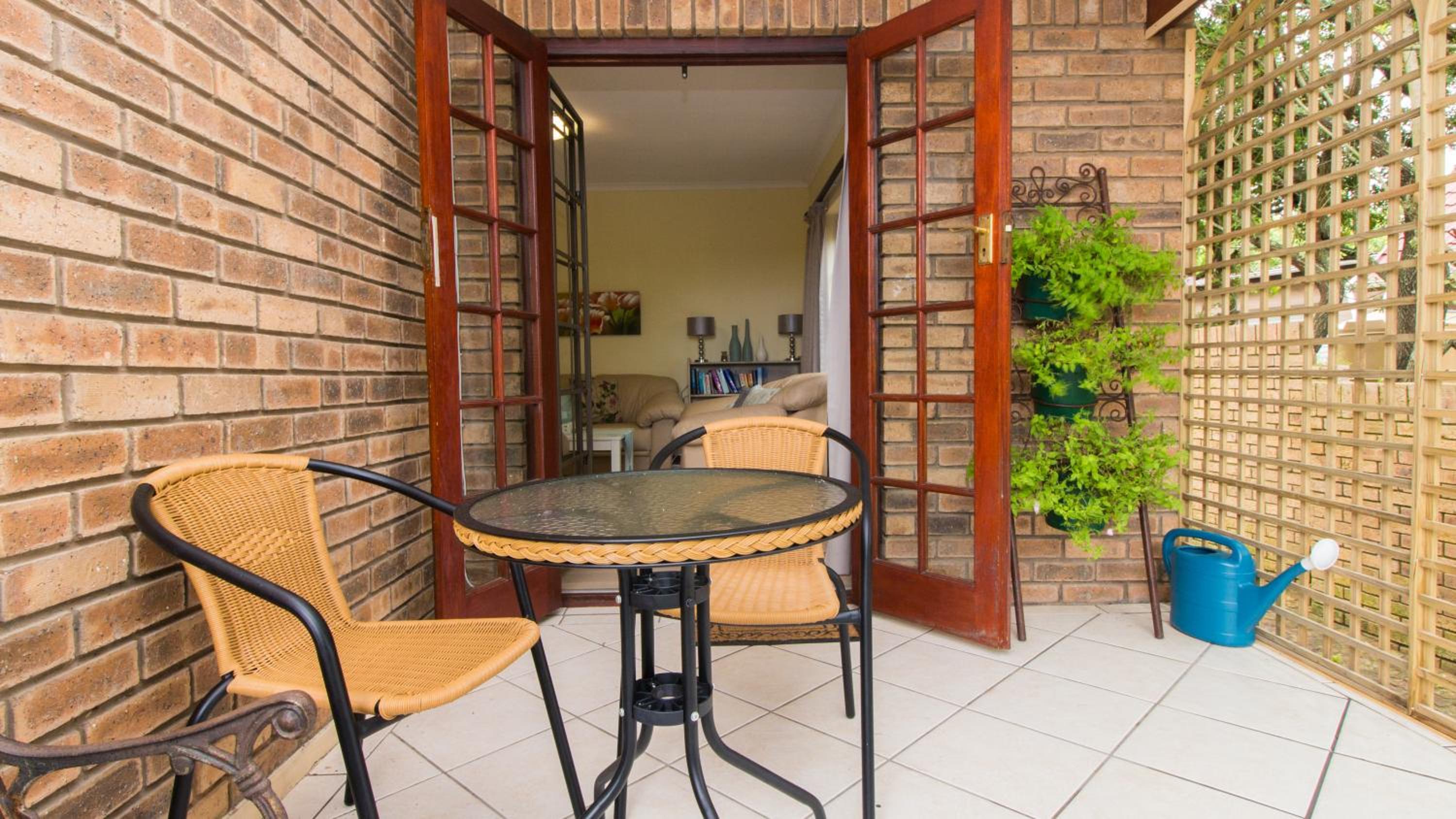 Lavender Lane Guest House [VR] 14/18