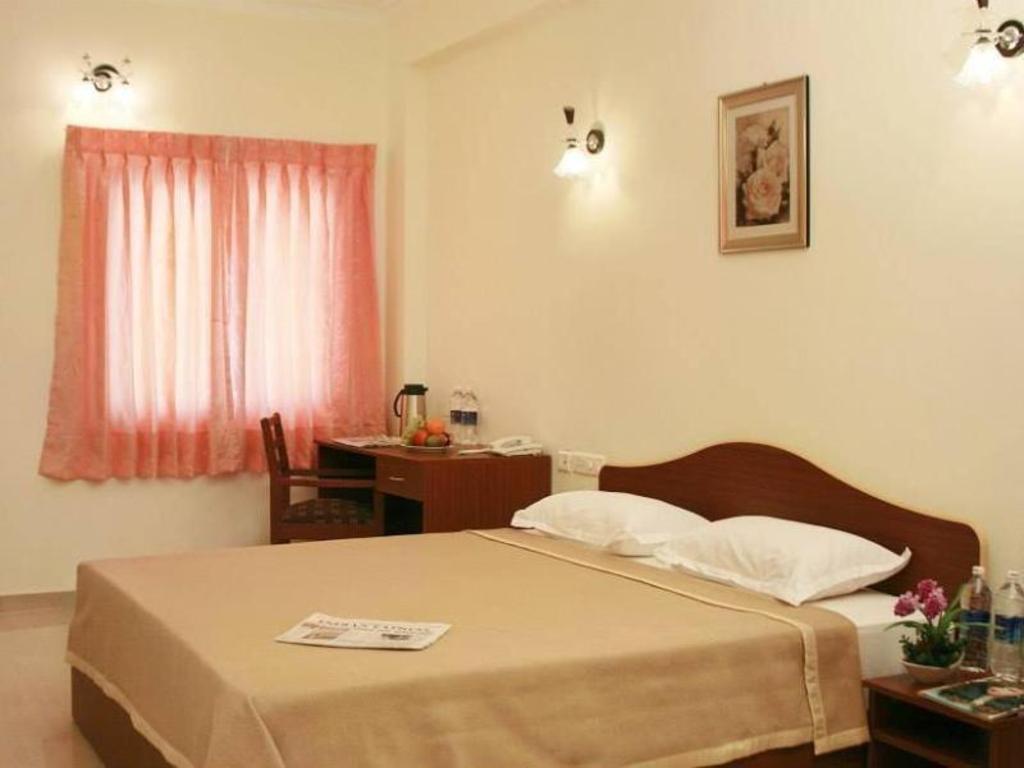 Hotel Kumararraja Palace 12/22