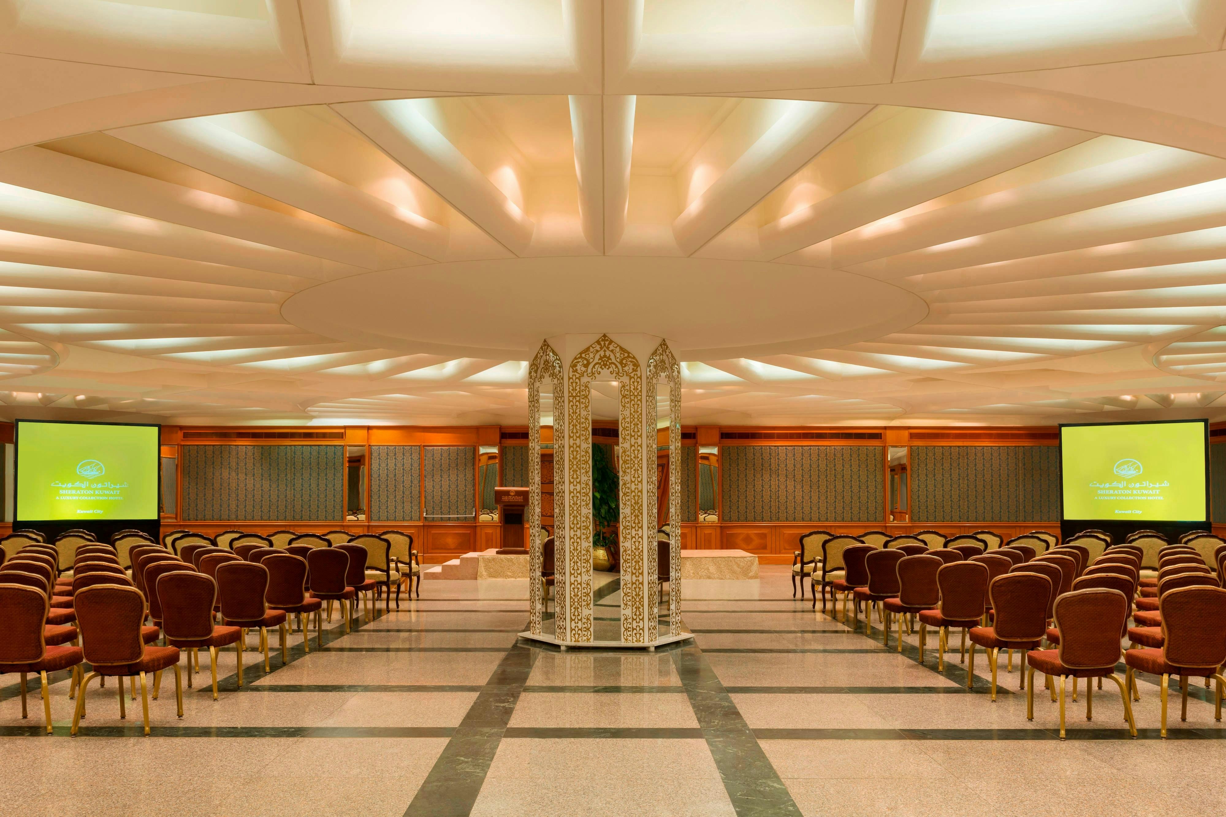 Sheraton Kuwait A Luxury Collection Hotel Kuwait City 58/65