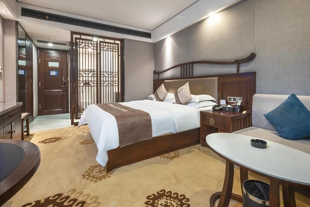 The Sky Gate Hotel 32/46