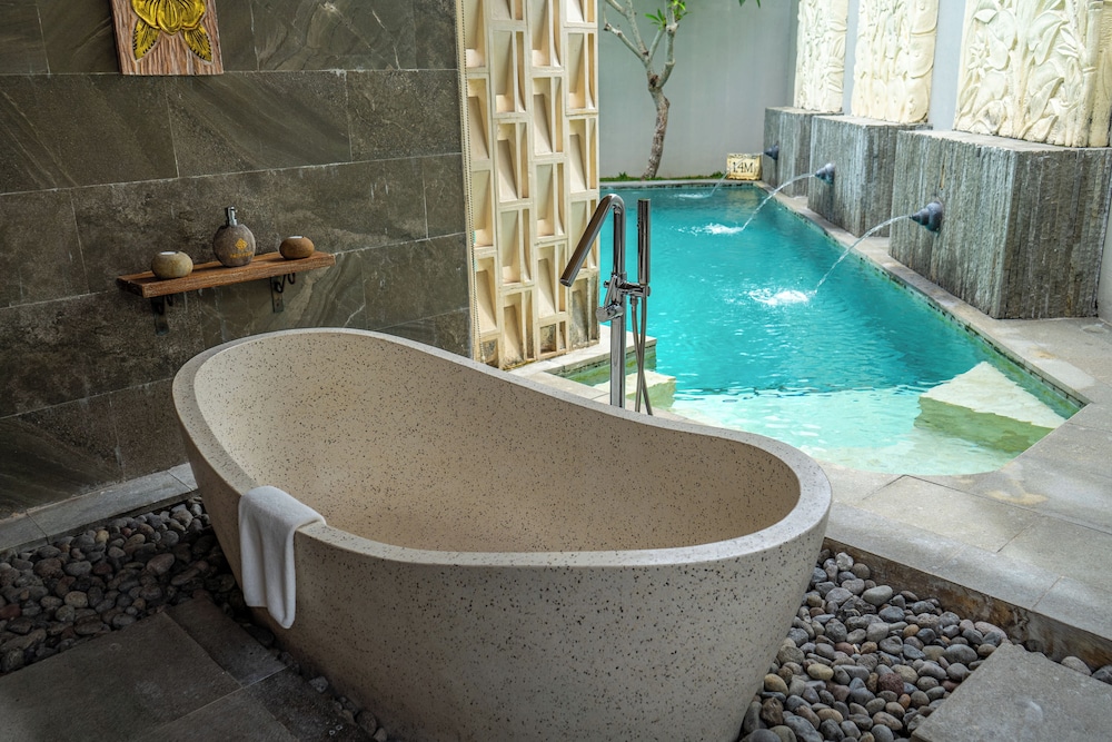 Vivara Private Pool Villas & Spa Retreat 32/59