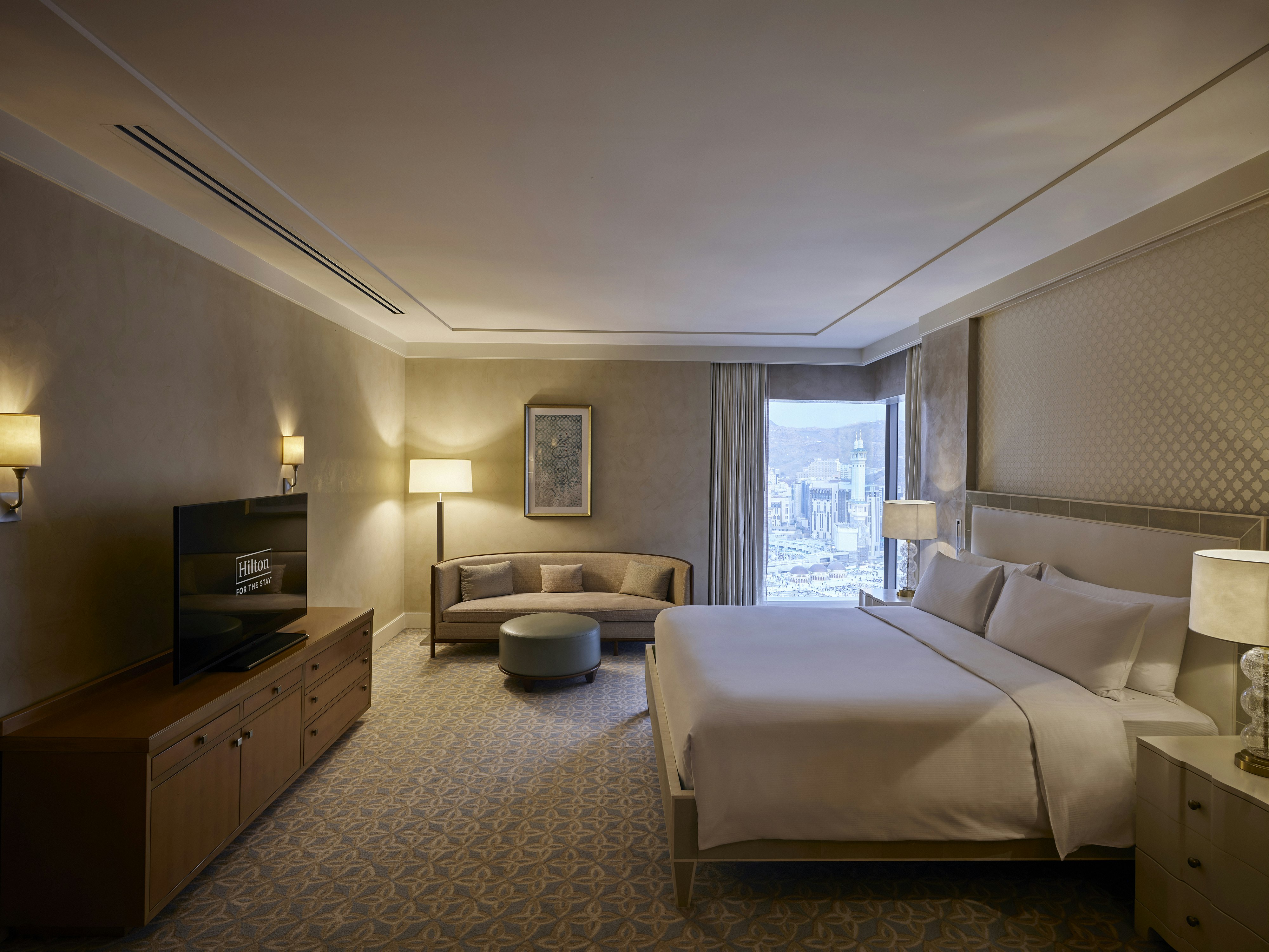 مكة هيلتون للمؤتمرات(Hilton Hotel & Convention Jabal Omar Makkah) 21/80