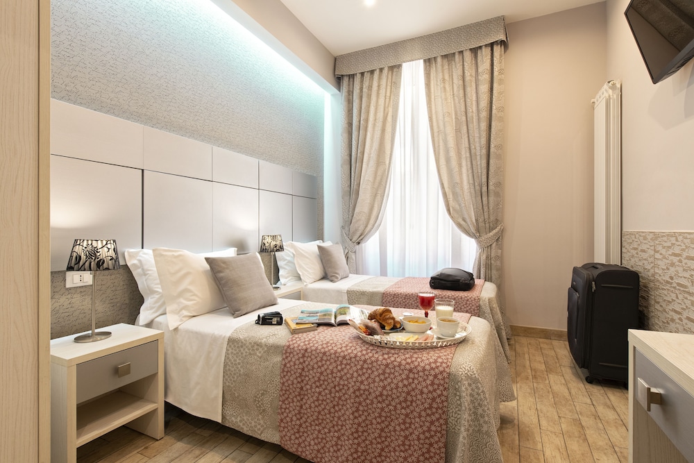 Five Rooms Rome 45/63