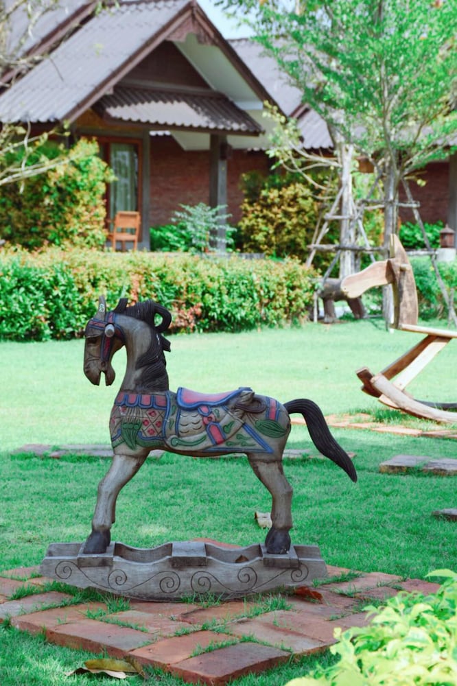Sawasdee Sukhothai Resort 30/61