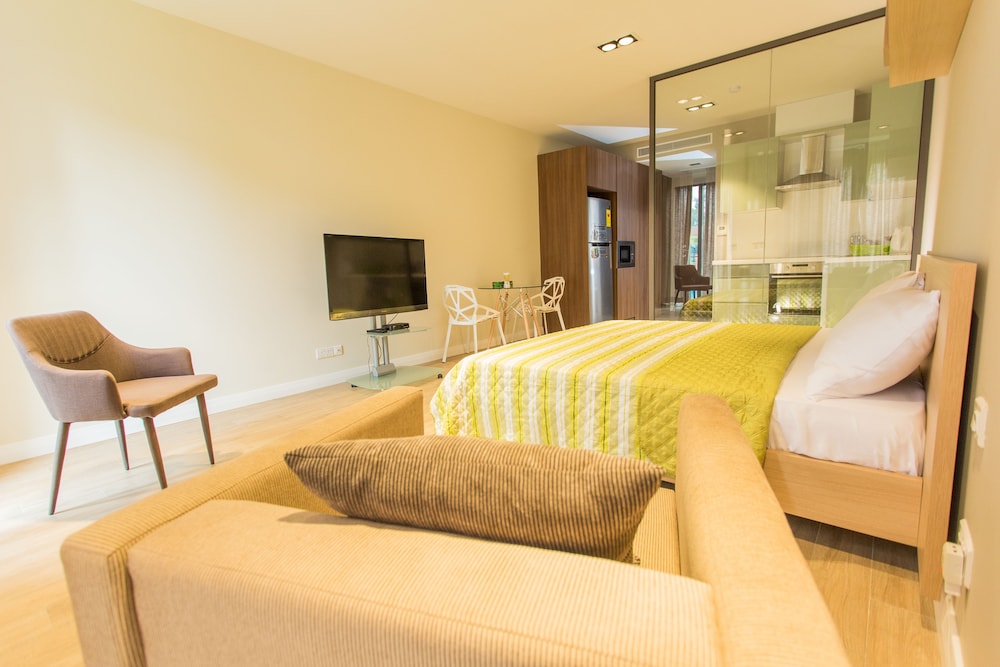 Accra Luxury Apartments Cantonments (Ex A-Lux Apartments) 28/80
