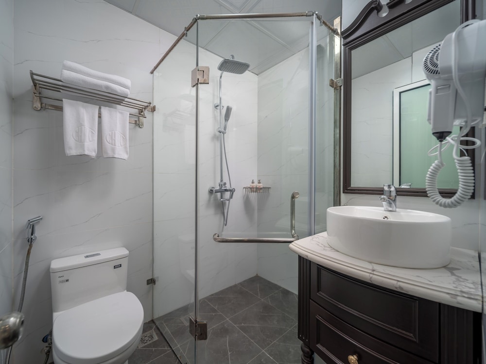 HANOI CHIC BOUTIQUE HOTEL 68/74