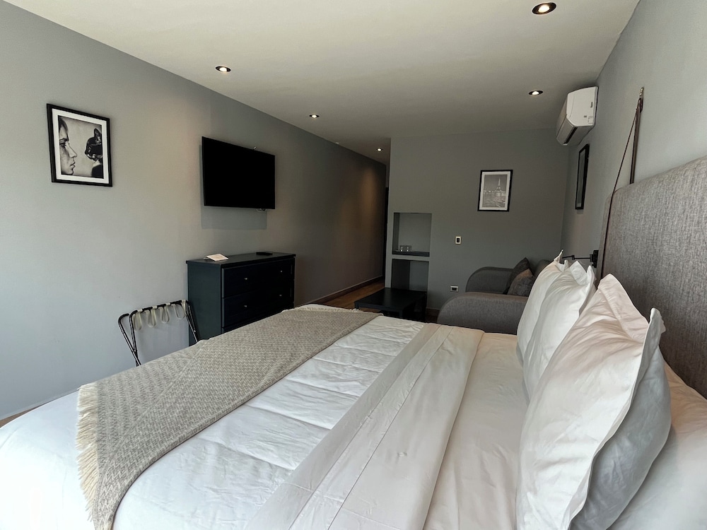 Hotel Origen 8/31