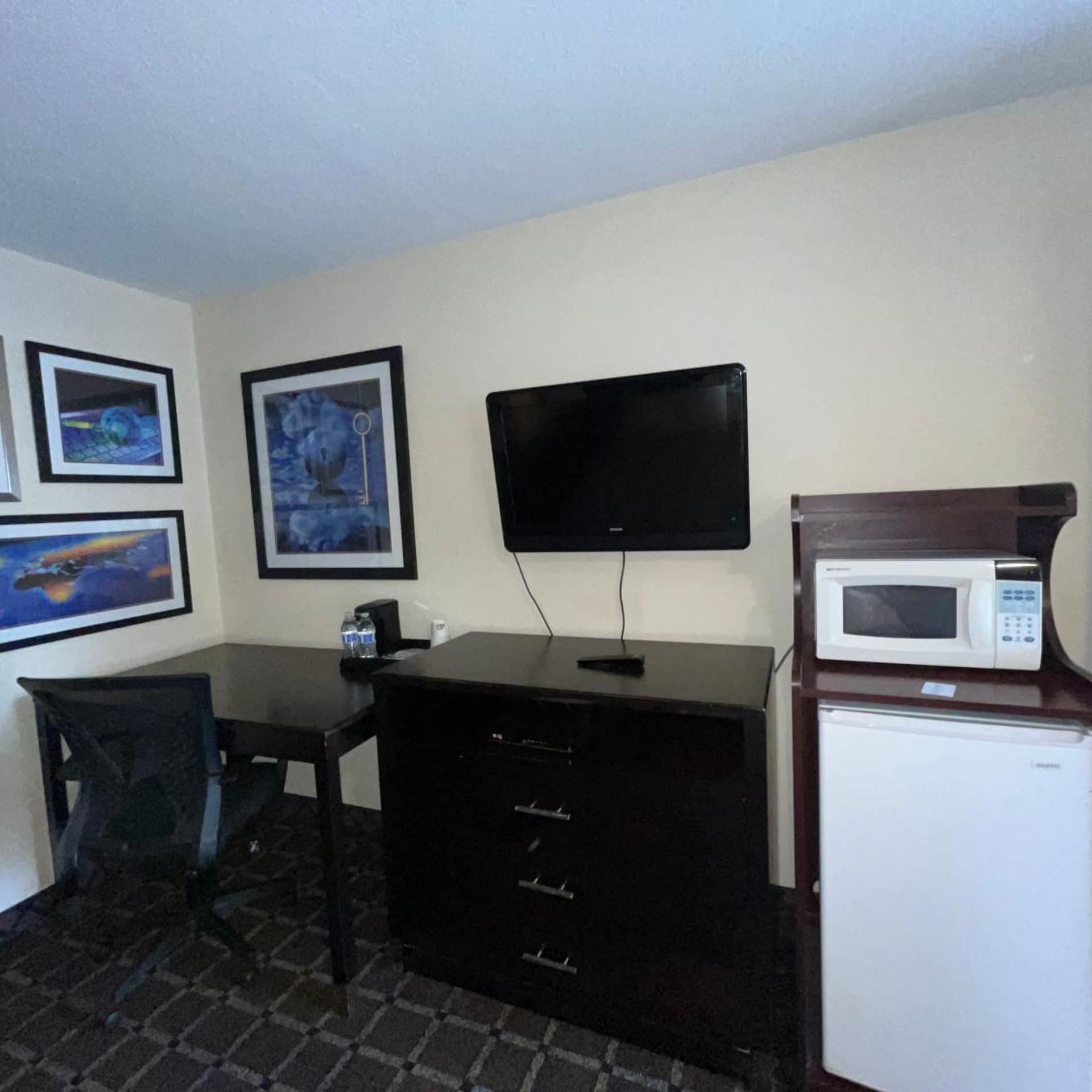 Oregon Trail Inn and Suites 29/50